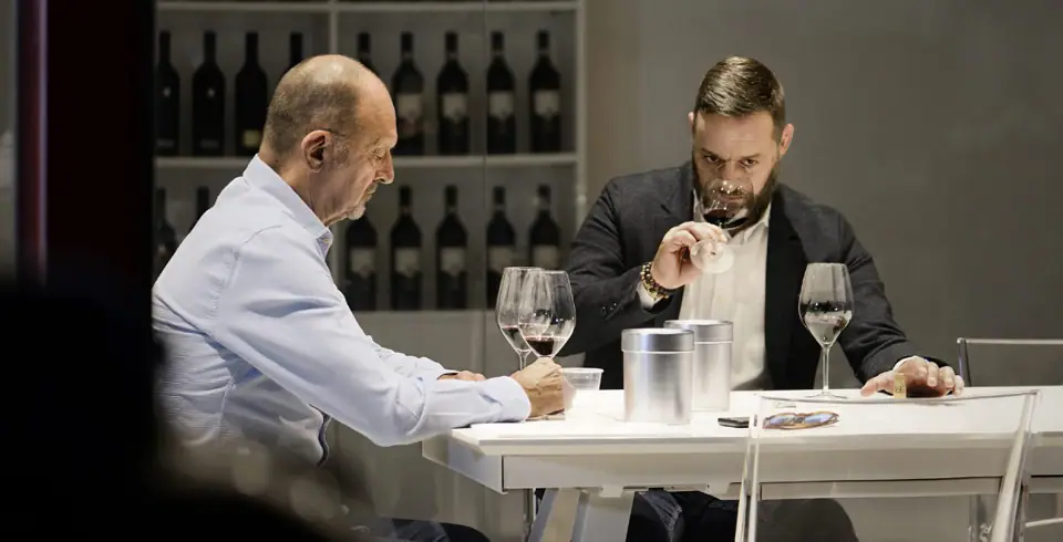 Vader en zoon Tinazzi beoordelen nieuwe wijnen