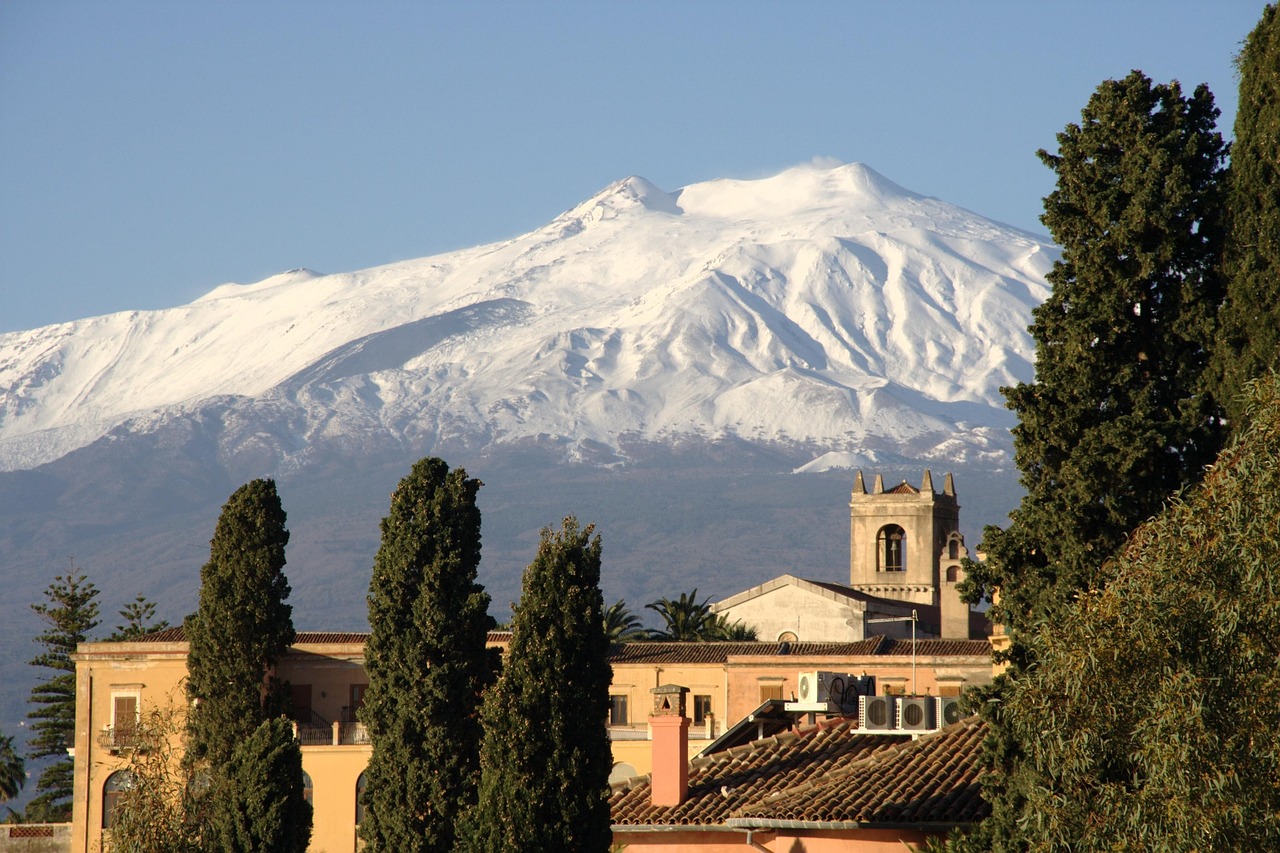 Besneeuwde Etna Nord - Sicilië wijnen