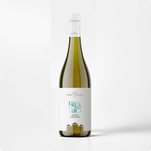 Trebbiano Frentano Fles Trebbiano d’Abruzzo van Cantine Frentana tegen witte achtergrond